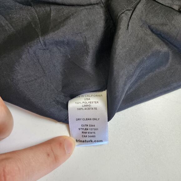 Trina Turk Womens Floral Print‎ Peplum Blouse Size 6 Brown Black Career Office - Picture 8 of 10